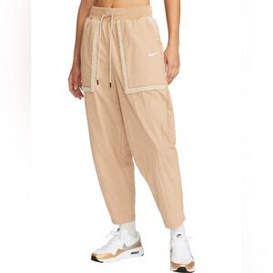 Nike Sportswear Essential Women's High-Waisted Curve Pants Hemp/White 2XL